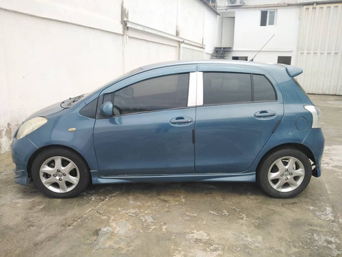 Imagen 7 de 13 de Toyota Yaris Automatico