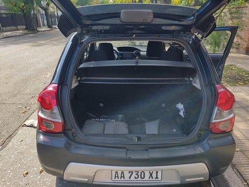 Toyota Etios 1.5 Cross