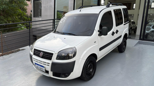 Fiat Doblo 1.8 16v Essence 7l Flex 5p 5 marchas