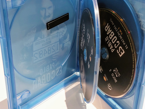 Vol 2 De Serie Bluray Pablo Escobar El Patrón Del Mal (Usado)