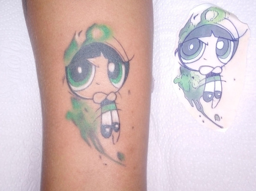 Imagem 2 de 3 de Tatuagem