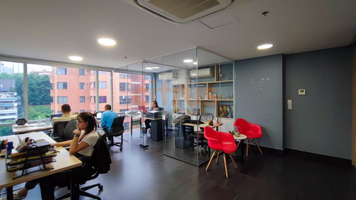 Oficinas En Venta Aguacatala 643-7459132