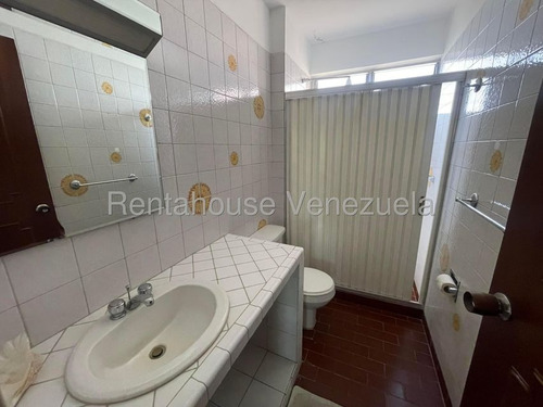 Se Vende Bello Apartamento En El Rosal Mls 25-24858