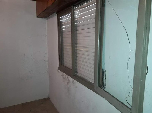 Imagen 3 de 5 de Casa A Reciclar En 97 E 122 Y 123