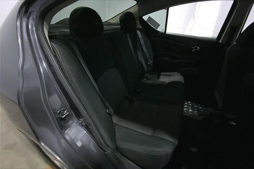Imagen 20 de 25 de Nissan Versa Sedan 4 Pts Sense, Tm5, A/ac, Ve