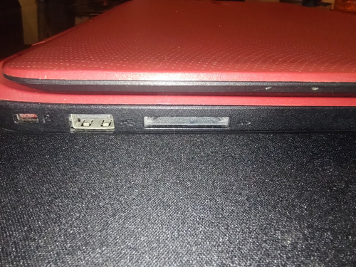 Laptop Acer Es1-571 Series Con Detalle (Usado)