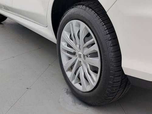 Fiat Cronos 1.3 FIREFLY FLEX DRIVE MANUAL