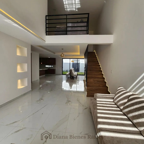 Moderna Casa En Venta A 5 Minutos De Av Solidaridad Las Torres En Metepec