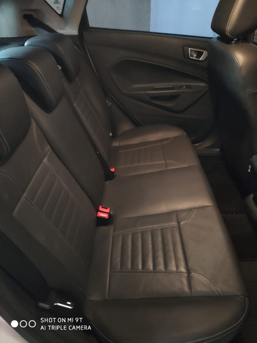 Imagem 8 de 11 de Ford - Newfiesta Titânio Plus 1.6 16v Flex Automático