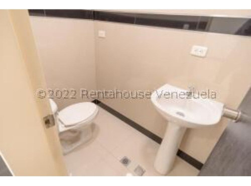Imagen 11 de 25 de #22-22542 Exclusivo Edificio En Las Mercedes