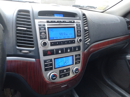 Imagen 8 de 14 de Hyundai Santa Fe 2.2 Gls Crdi 5at 7p Premium
