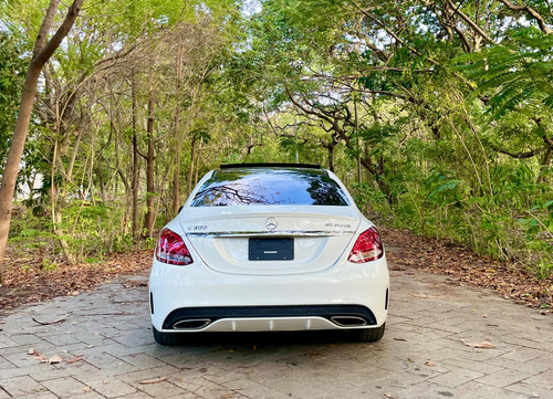 Mercedes Benz C300 2017 Amg Package