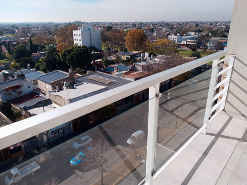Departamento Venta 1 Dormitorio 1 Baño Balcon Y 1 Cochera 50 Mts 2 Totales - La Plata