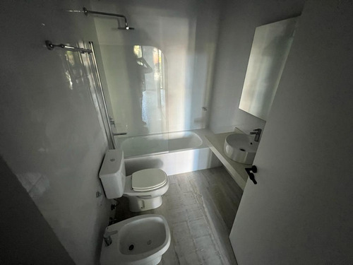 Departamento En Venta Ubicado En Tigre, G.b.a. Zona Norte, Argentina