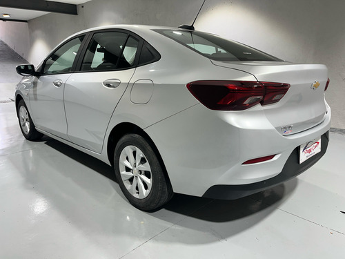 Chevrolet Onix plus 1.0 Lt 2 4P