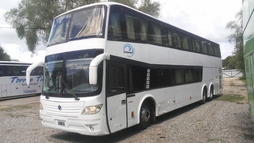 Omnibus Mercedes Benz O400.