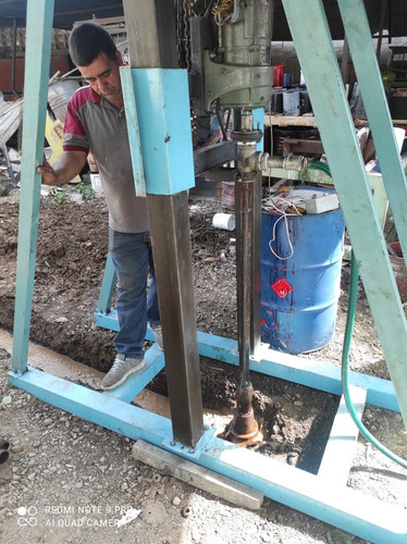 Imagen 3 de 4 de Vendo Máquina Perforadora De Pozos