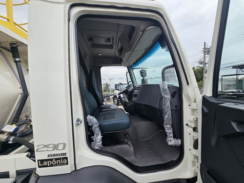 Caminhão Volvo Vm290 6x4 Pipa Gascom 20.000l 2024