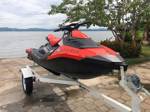 Imagen 3 de 13 de Sea Doo Spark 2up