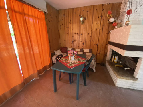 Venta Casa Con 5 Dormitorios En Atlántida, 3 Casas En Un Mismo Padrón