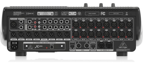 Mixer digital Behringer X32 Producer com expansão S32