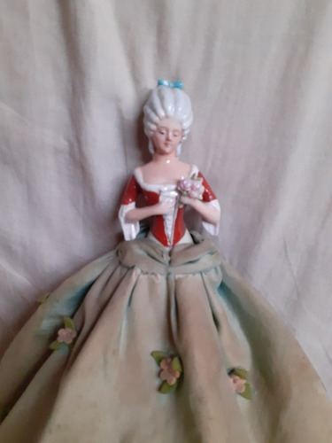 Muñeca De Porcelana Antigua Figurita De Vestir (Usado)