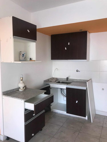 1 Ambiente Con Balcón Y Garaje Piso10