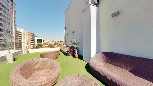 Moderno En Primer Piso Con Patio Privado (85039)