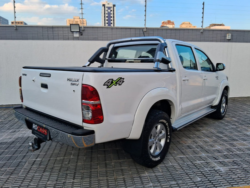 Toyota Hilux 2.7 Srv Cab. Dupla 4x4 Flex Aut. 4p