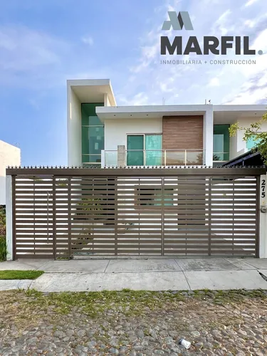 Casa En Venta De 4 Recámaras Residencial Rincon Del Colibri Norte De Colima