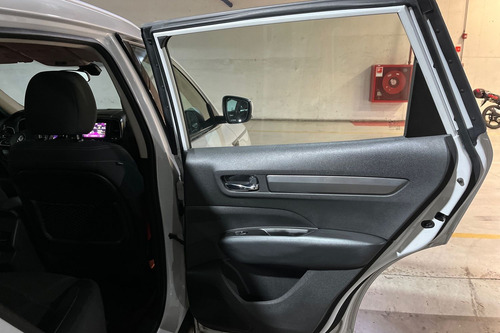 Renault Koleos 2.5 DYNAMIQUE 2WD AT 5P