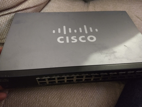 Cisco Switch Modelo Sg102-24 V2 (Usado)