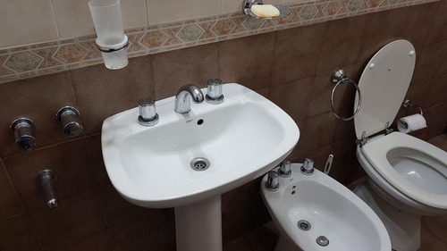 Imagen 19 de 20 de Ph De Tres Ambientes En Venta, Excelente Complejo.