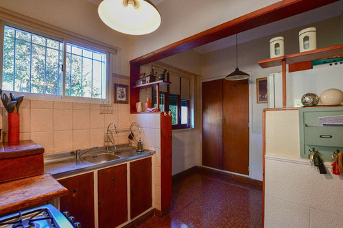 Casa Venta City Bell 3 Dormitorios Pileta Quincho