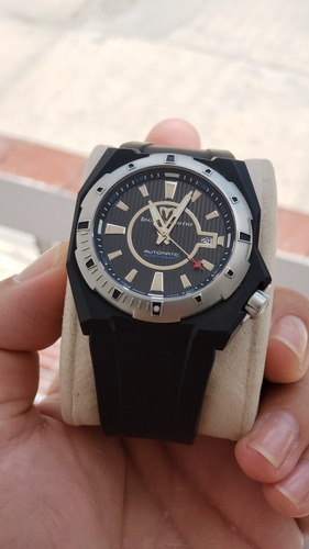 Reloj Technomarine P1