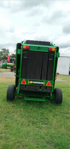 Rotoenfardadora M8520e Montecor