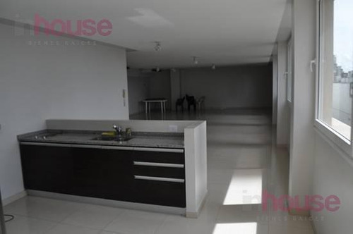Alquiler Temporario Mono Ambiente En Barrio Norte ( Zona Alto Palermo)