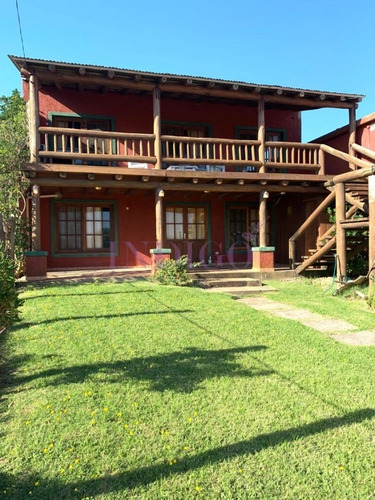 Amplia Casa En Alto De Punta Piedras, Con Parrillero Y Capacidad Grande- Ref: 618