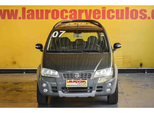 Fiat Idea 1.8 MPI ADVENTURE 8V FLEX 4P MANUAL