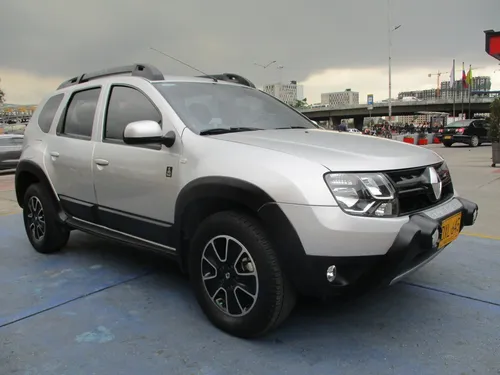 Renault Duster 1.6 DYNAMIQUE DAKAR 4X2 MT AA