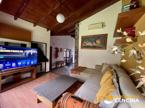 Imagen 4 de 24 de Casa En Venta - 3 Dormitorios - Santa Rita