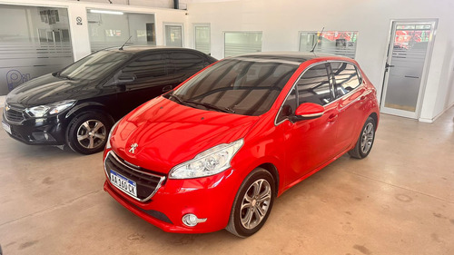 Peugeot 208 1.6 Allure
