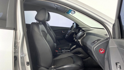 Imagem 11 de 15 de 128997 - Hyundai Ix35 2018 Com Garantia