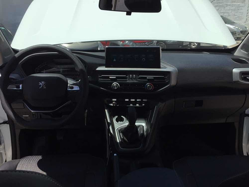 Imagen 15 de 15 de Peugeot Landtrek 2.4 Turbo Active 4x2