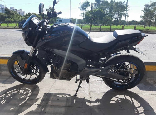 Imagen 2 de 5 de Bajaj Dominar 400