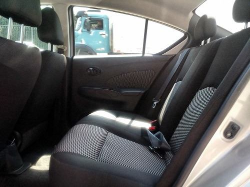 Nissan Versa 1.0 12v S 4p 2017 Vilage Automoveis