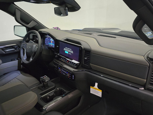 Chevrolet Cheyenne 6.2 Doble Cab Zr2 Bison 4X4 At