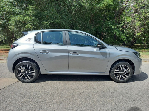 Peugeot 208 1.6 Road Trip