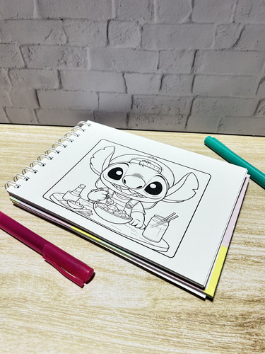 Livro De Colorir Stitch Capa Dura Com Desenhos Variados E De