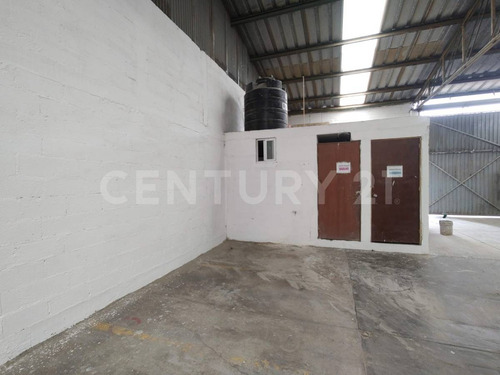 Bodega En Renta 1,000 M2, Chipilo, Pue.